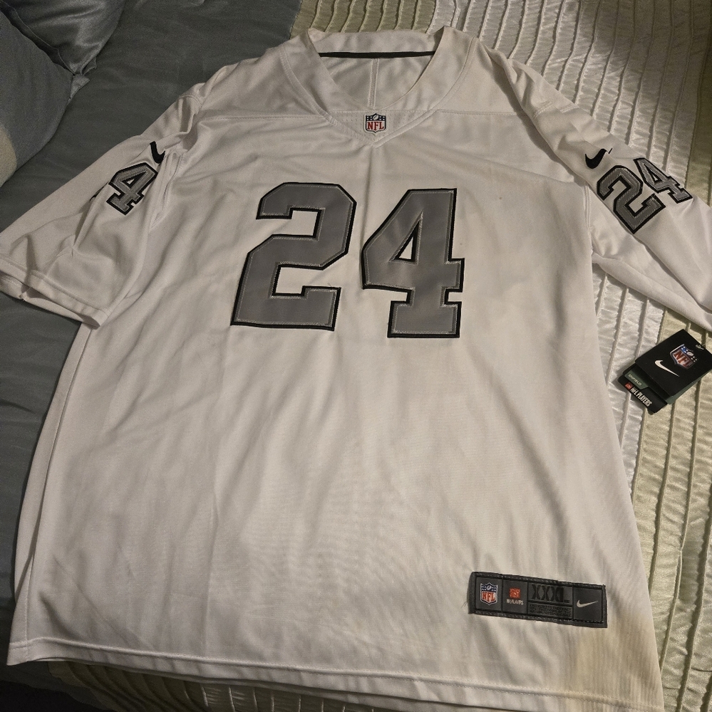 Marshawn Lynch NFL Oakland Raiders Stitched Jersey - NEW